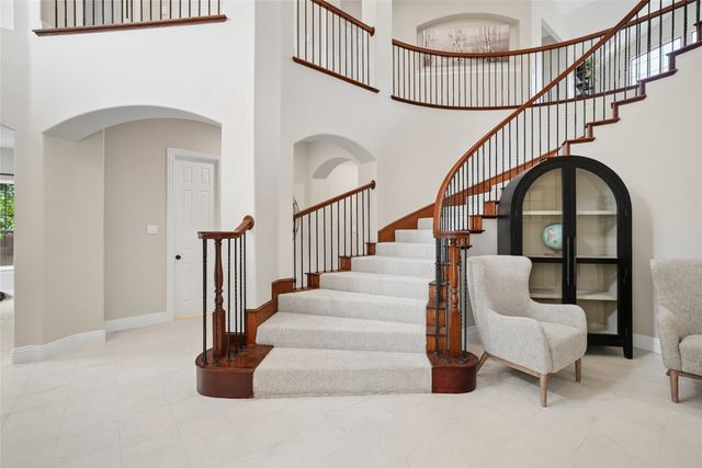 8319 Midway Road, Dallas, TX 75209