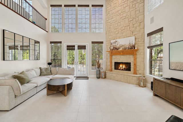8319 Midway Road, Dallas, TX 75209