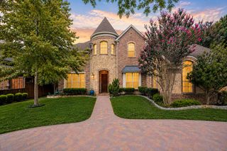 8319 Midway Road, Dallas, TX 75209