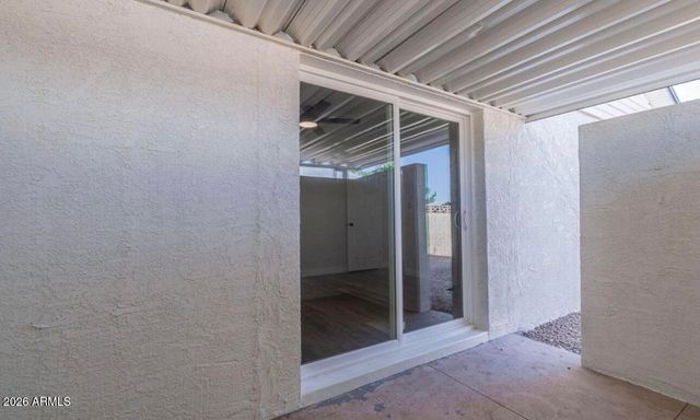 8304 N 55th Avenue, Glendale, AZ 85302