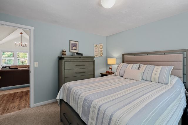95 Lakeside Ave, Lakeville, MA 02347