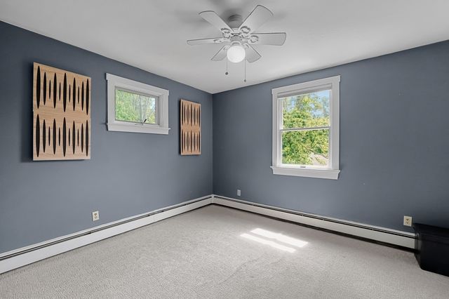95 Lakeside Ave, Lakeville, MA 02347