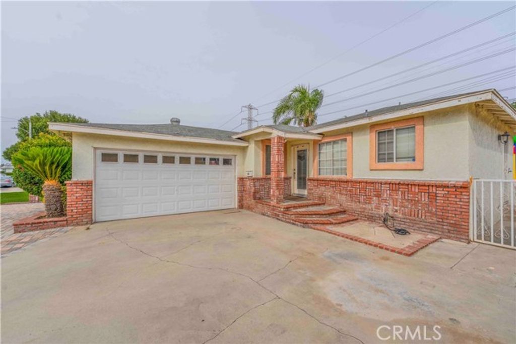 15534 Carfax, Bellflower, CA 90706