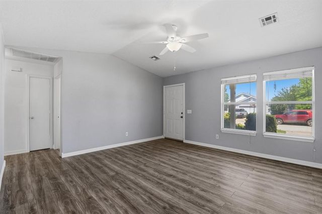 116 Rob Lane, Edmond, OK 73003