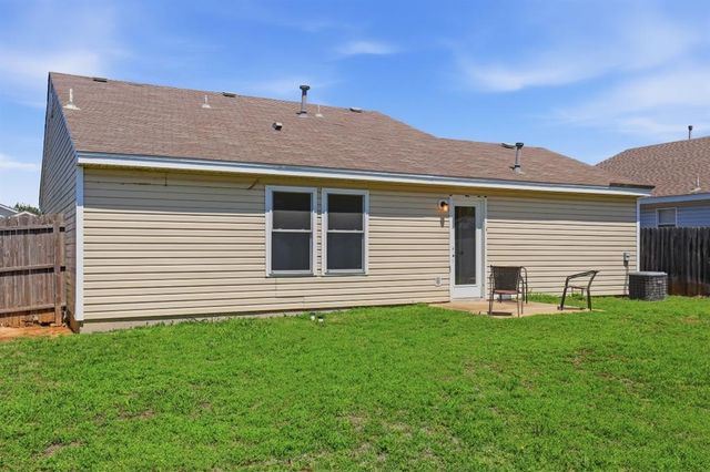 116 Rob Lane, Edmond, OK 73003