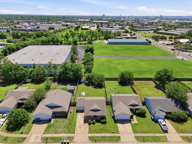 116 Rob Lane, Edmond, OK 73003