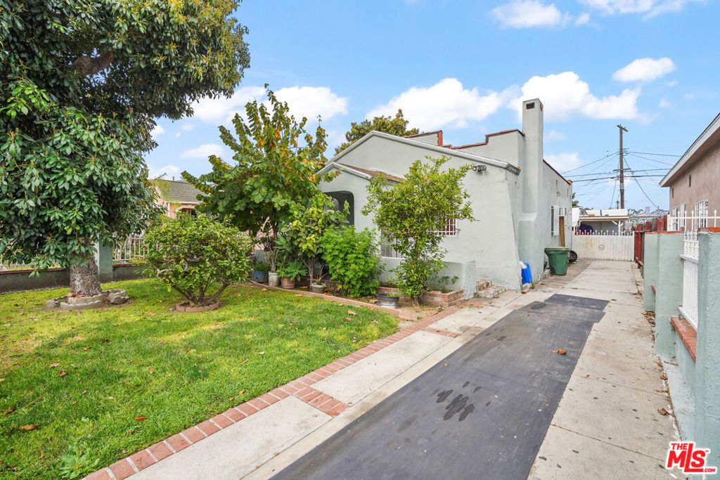 5837 4th Avenue, Los Angeles, CA 90043 — photo 3