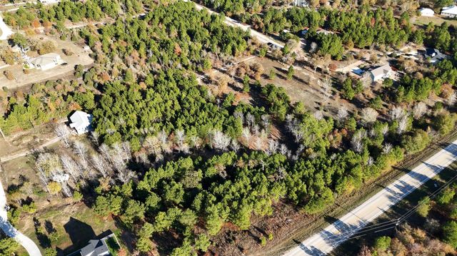 122 Hereford LN, Bastrop, TX 78602