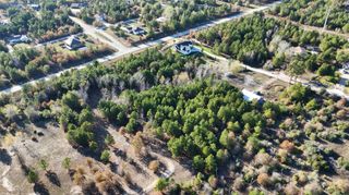 122 Hereford LN, Bastrop, TX 78602