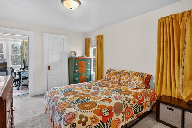 109 S Mulberry Street, Marshall, MI 49068