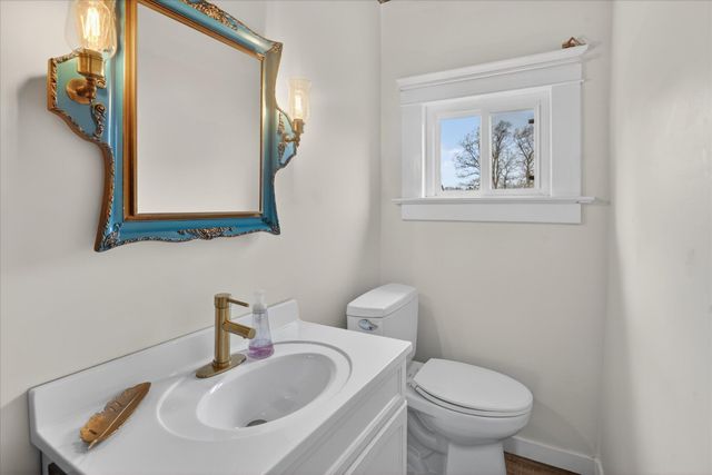 109 S Mulberry Street, Marshall, MI 49068