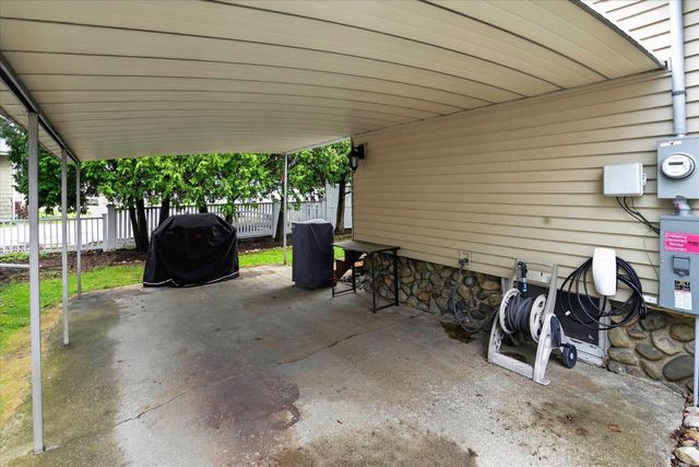 109 S Mulberry Street, Marshall, MI 49068