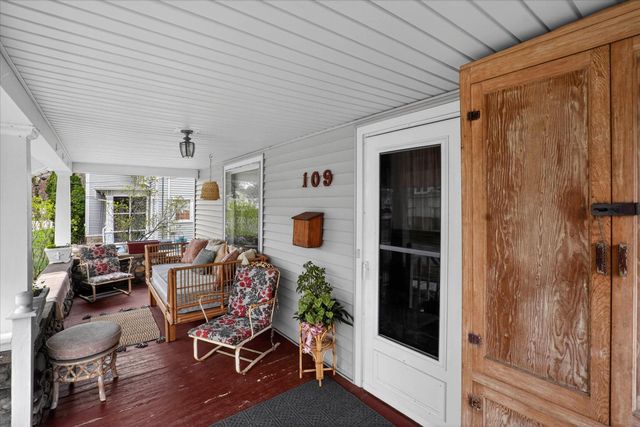 109 S Mulberry Street, Marshall, MI 49068