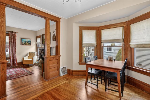 109 S Mulberry Street, Marshall, MI 49068