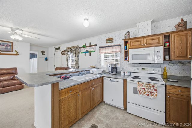 2568 Bristow Point Road, Crowder, OK 74501