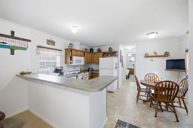 2568 Bristow Point Road, Crowder, OK 74501