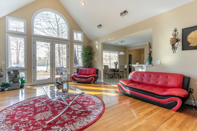 225 Beech Point Boulevard, Hertford, NC 27944