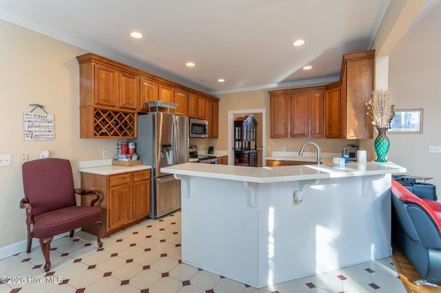 225 Beech Point Boulevard, Hertford, NC 27944