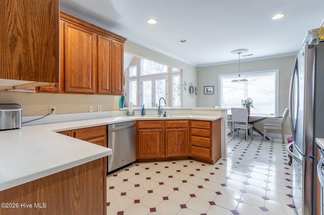 225 Beech Point Boulevard, Hertford, NC 27944