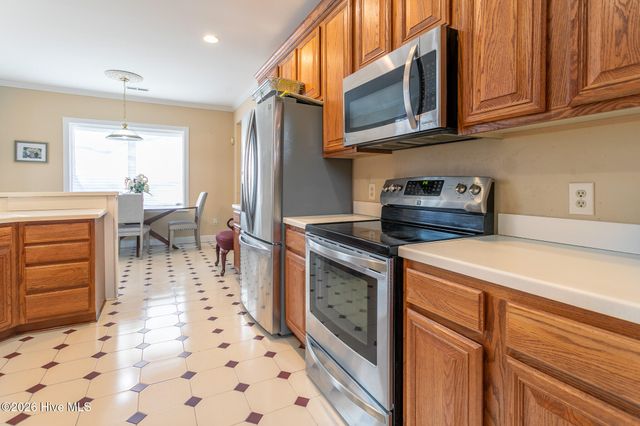 225 Beech Point Boulevard, Hertford, NC 27944