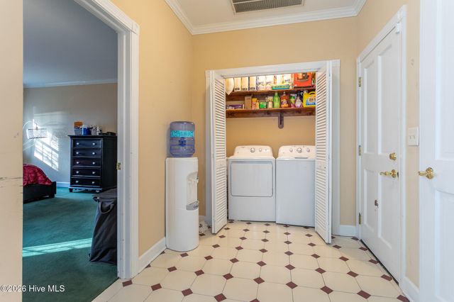 225 Beech Point Boulevard, Hertford, NC 27944