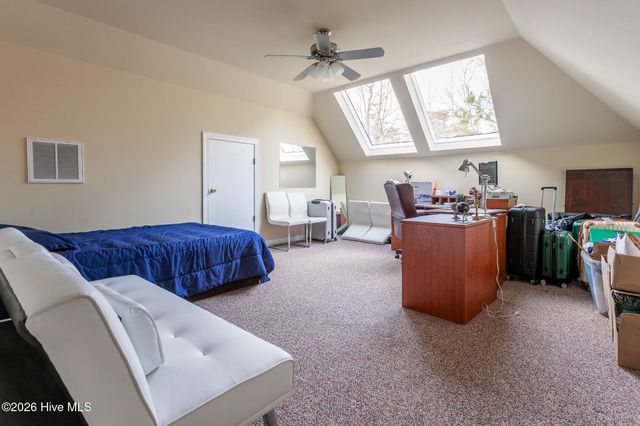 225 Beech Point Boulevard, Hertford, NC 27944