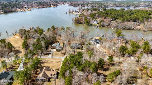 225 Beech Point Boulevard, Hertford, NC 27944