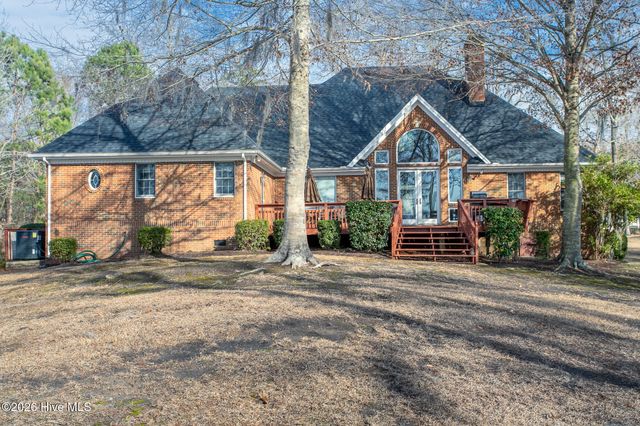 225 Beech Point Boulevard, Hertford, NC 27944
