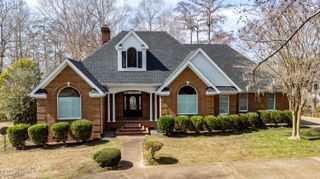 225 Beech Point Boulevard, Hertford, NC 27944