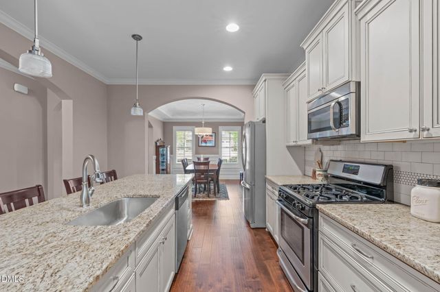 3520 Bentwinds Bluffs Lane, Fuquay Varina, NC 27526