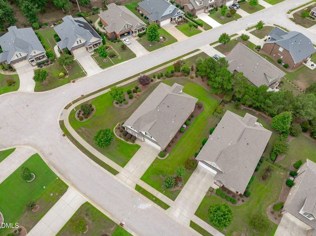 3520 Bentwinds Bluffs Lane, Fuquay Varina, NC 27526