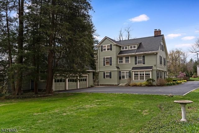 44 West Rd, Millburn Twp., NJ 07078