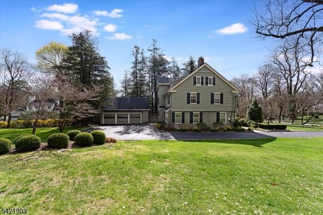 44 West Rd, Millburn Twp., NJ 07078