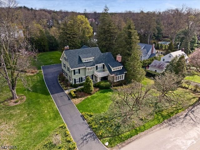 44 West Rd, Millburn Twp., NJ 07078