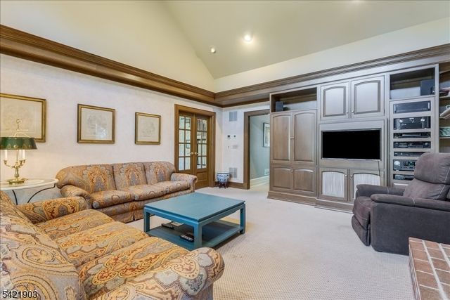 44 West Rd, Millburn Twp., NJ 07078