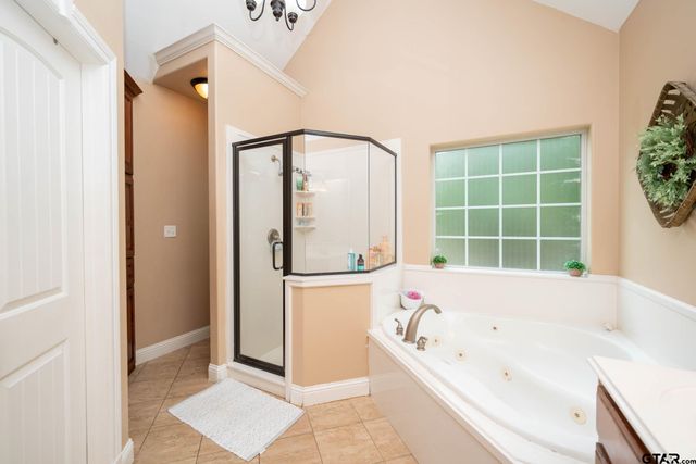 1414 Nottingham, White Oak, TX 75693