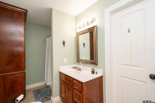 1414 Nottingham, White Oak, TX 75693