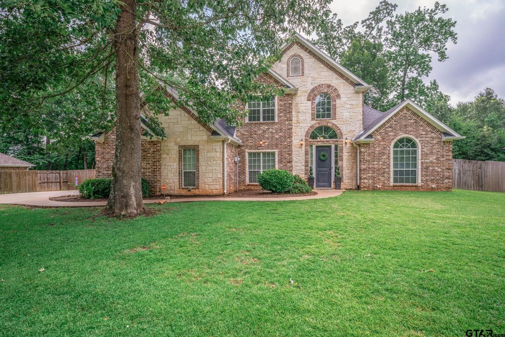 1414 Nottingham, White Oak, TX 75693