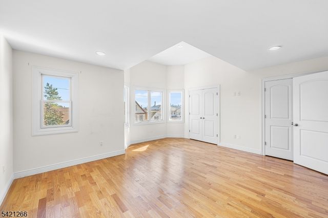 233 5TH Street B, Fairview Boro, NJ 07022