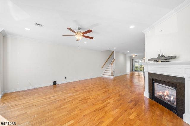 233 5TH Street B, Fairview Boro, NJ 07022