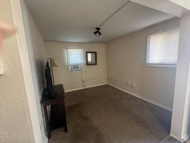 1027 E Abriendo Ave, Pueblo, CO 81004