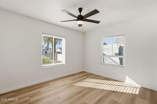 1430 E DIAMOND Street, Phoenix, AZ 85006