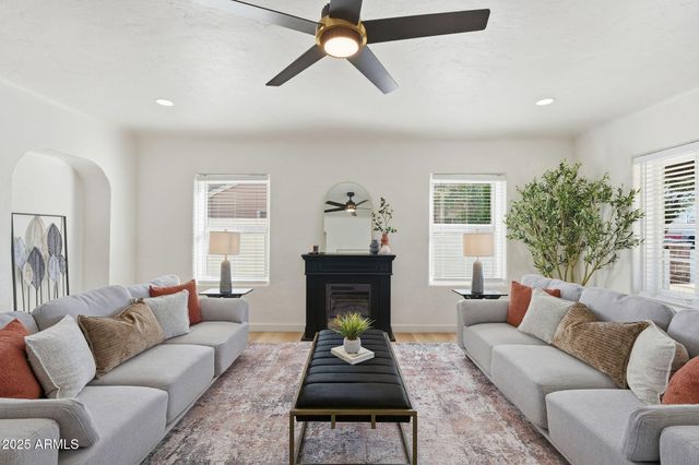 1430 E DIAMOND Street, Phoenix, AZ 85006