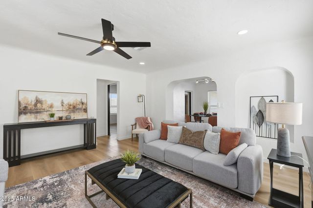 1430 E DIAMOND Street, Phoenix, AZ 85006