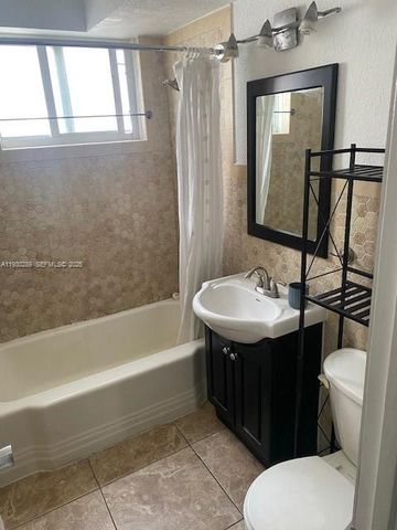 315 69th St 109, Miami Beach, FL 33141