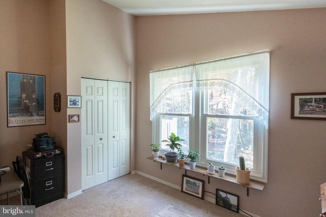 592 MELISSA LN, State College, PA 16803