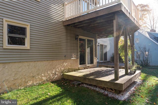 592 MELISSA LN, State College, PA 16803