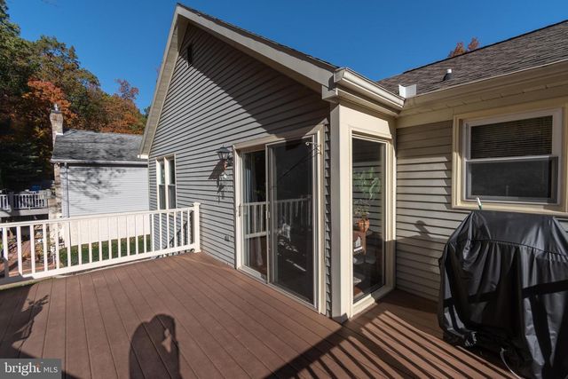 592 MELISSA LN, State College, PA 16803