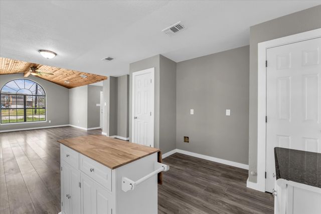 308 S Herman Street, Mexia, TX 76667