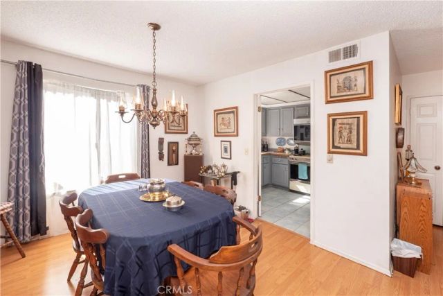 1925 E Huntington Drive E, Duarte, CA 91010